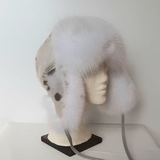 Hyljekarvalakki valkoisella shadowkettuturkiksella